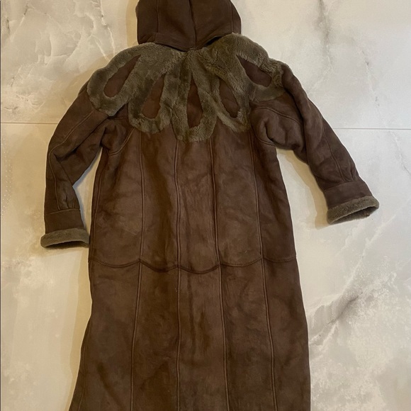 Shearling coat - Picture 5 of 5